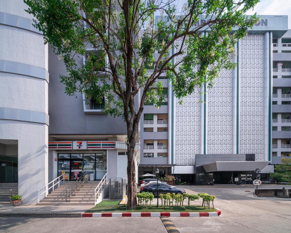 ホテル ロンポー マンション バンコク バンコク都 エクステリア 写真